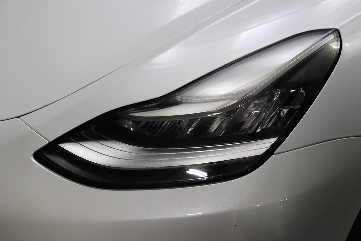 2021 Tesla Model Y Long Range photo 2