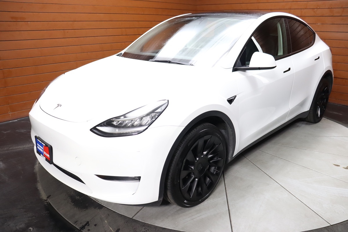 2021 Tesla Model Y Long Range photo 3