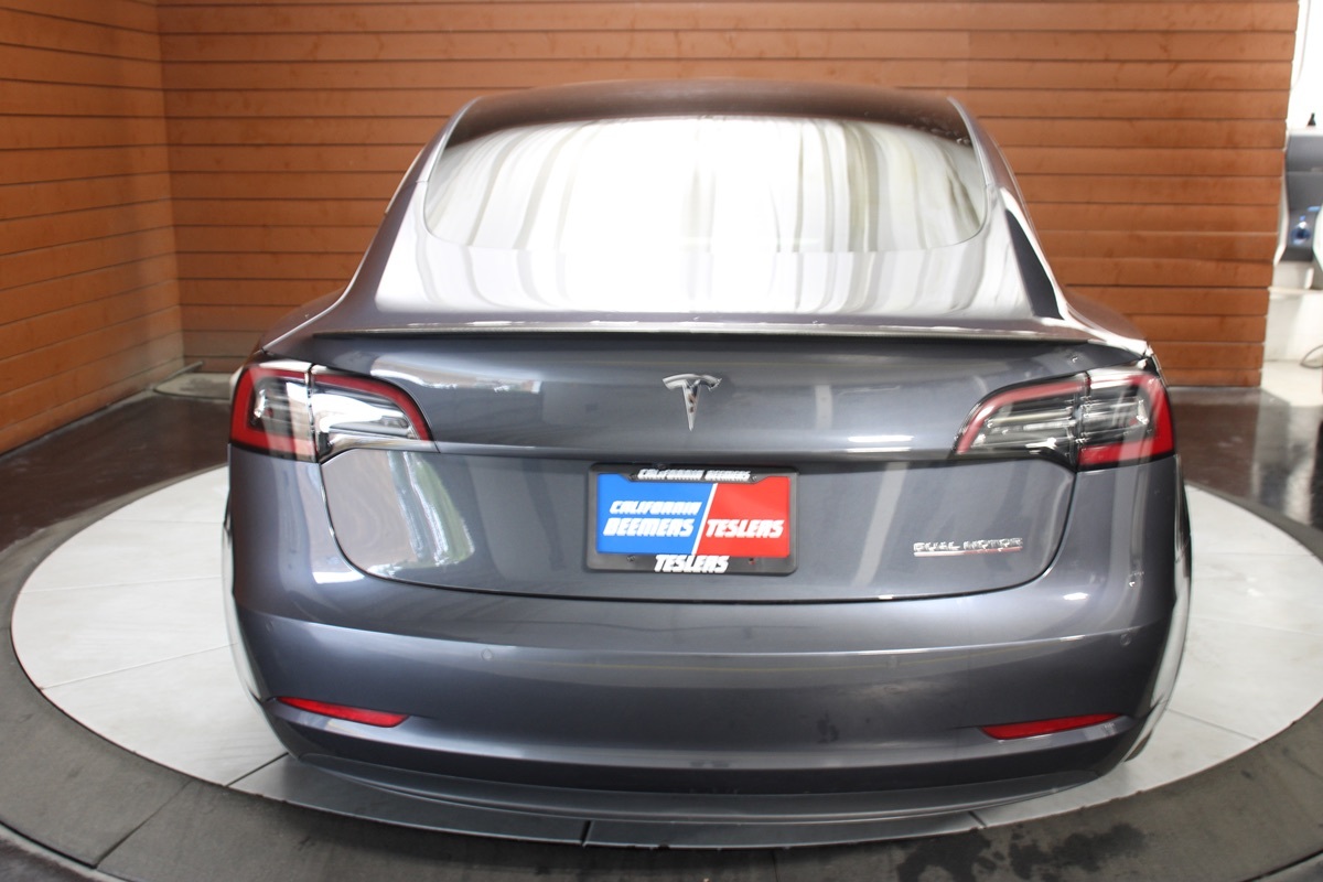 2022 Tesla Model 3 Performance photo 13