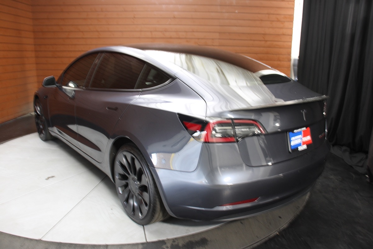2022 Tesla Model 3 Performance photo 12