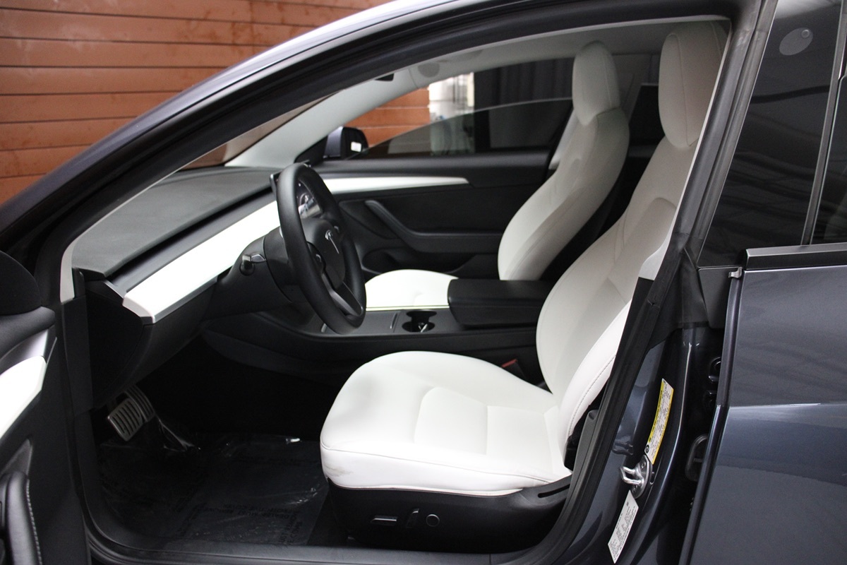 2022 Tesla Model 3 Performance photo 26