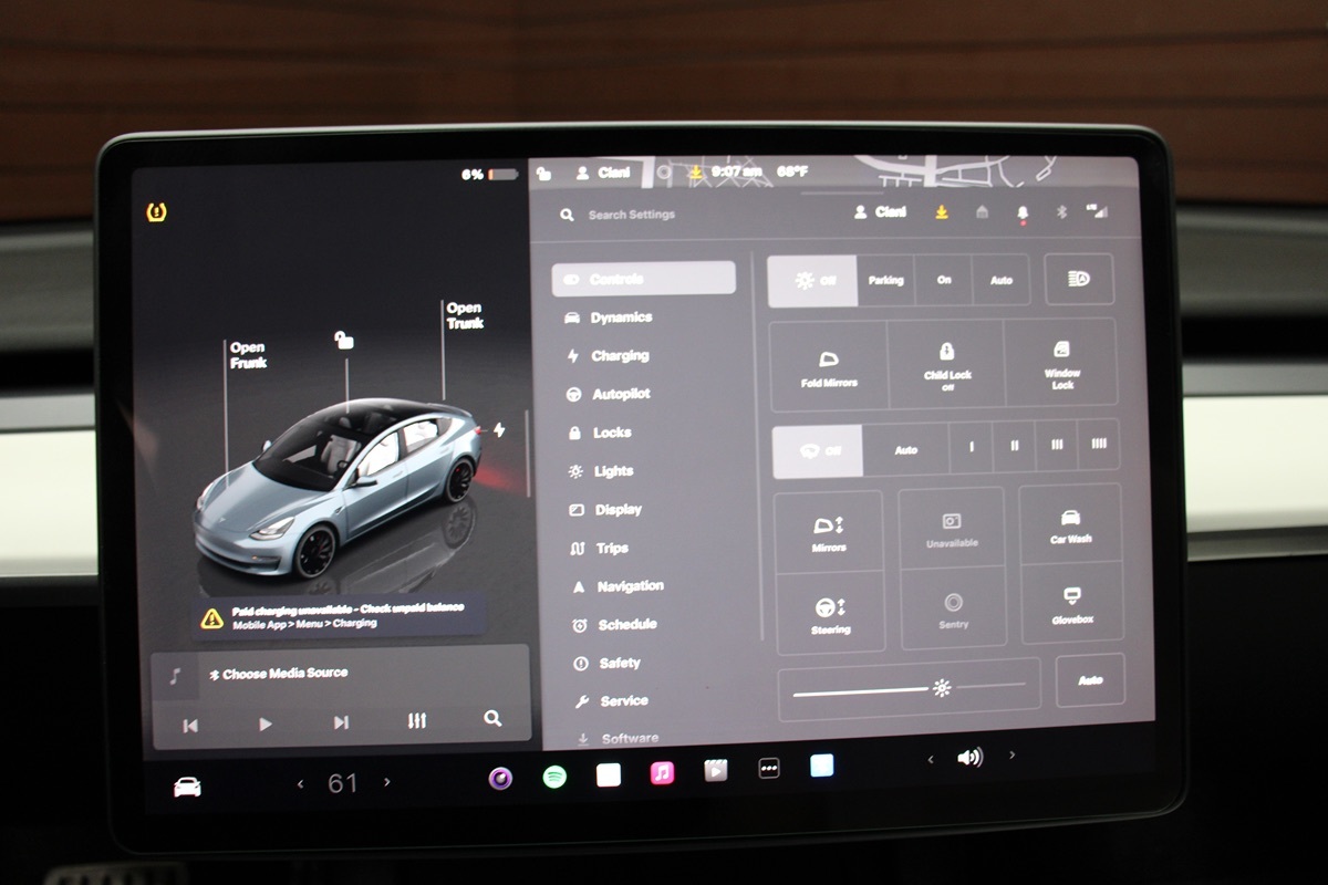 2022 Tesla Model 3 Performance photo 24