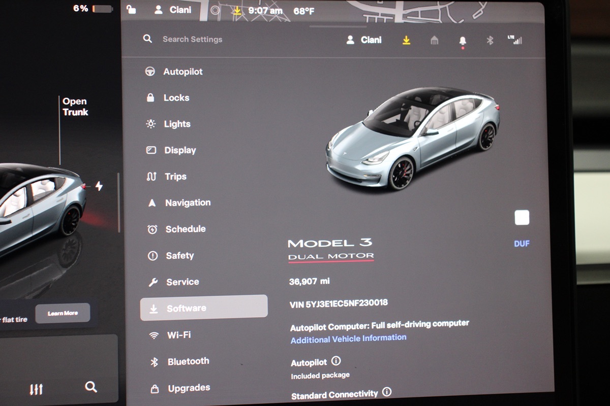 2022 Tesla Model 3 Performance photo 21