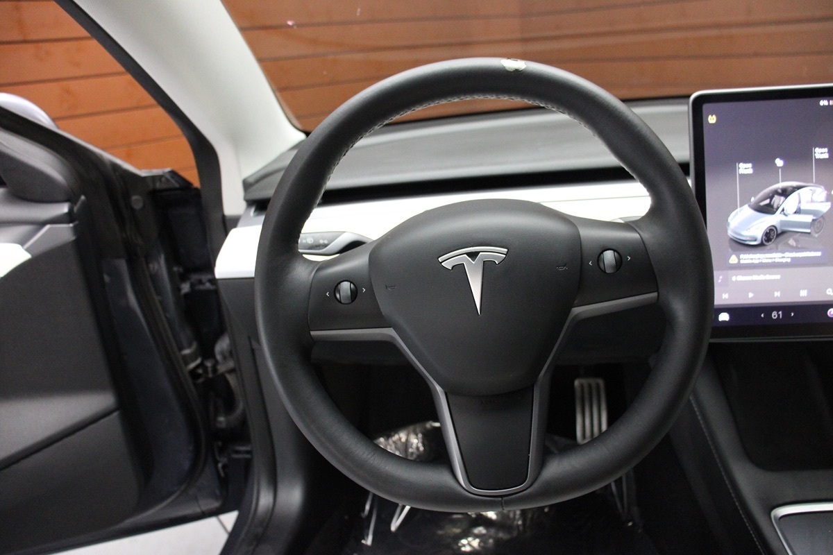 2022 Tesla Model 3 Performance photo 38