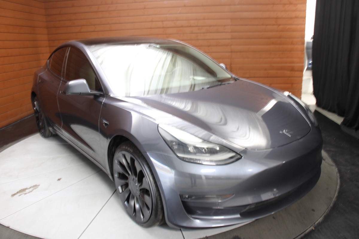2022 Tesla Model 3 Performance photo 15