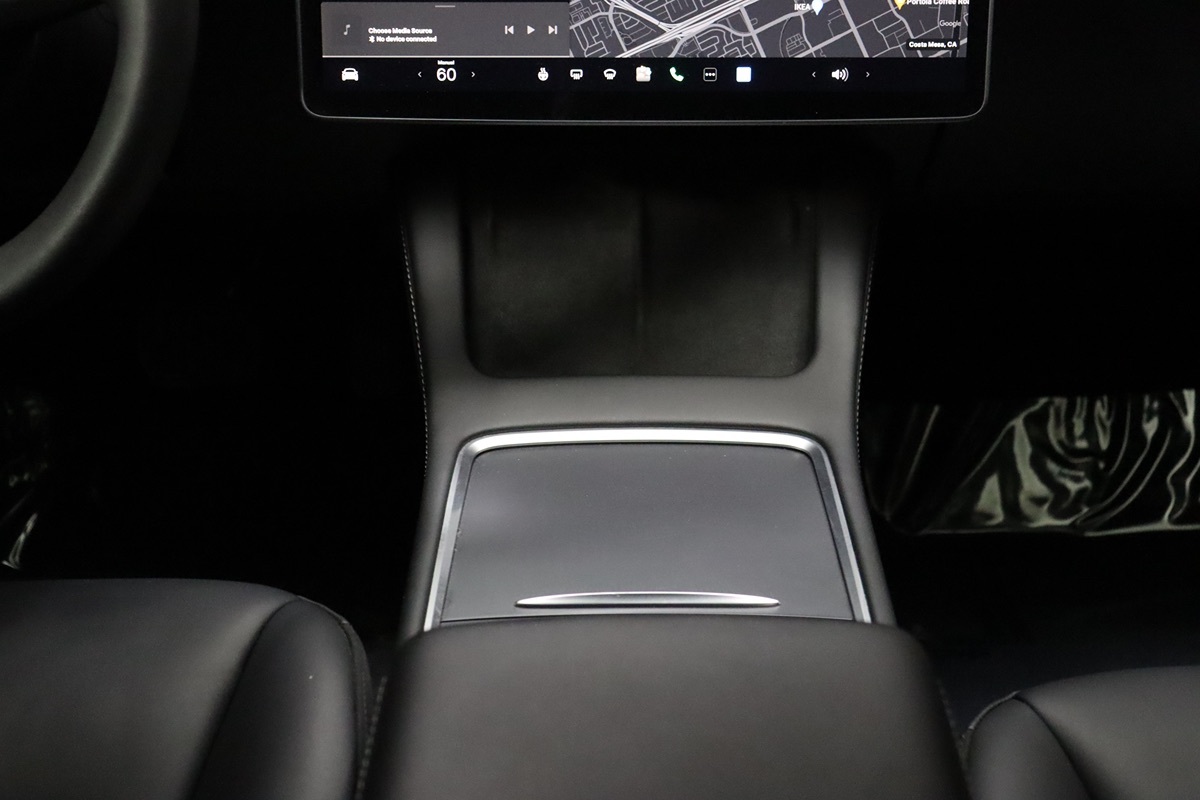 2022 Tesla Model 3 Long Range photo 34