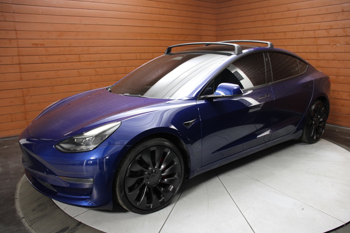 2022 Tesla Model 3 Performance photo 8