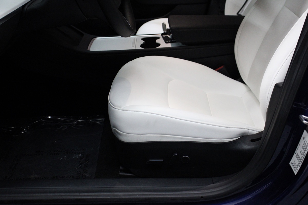 2022 Tesla Model 3 Performance photo 28