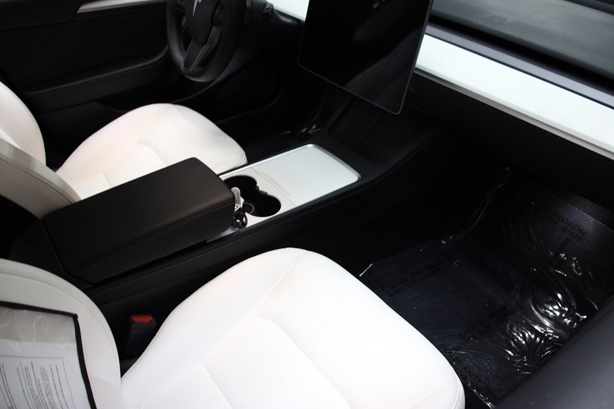 2022 Tesla Model 3 Performance photo 48