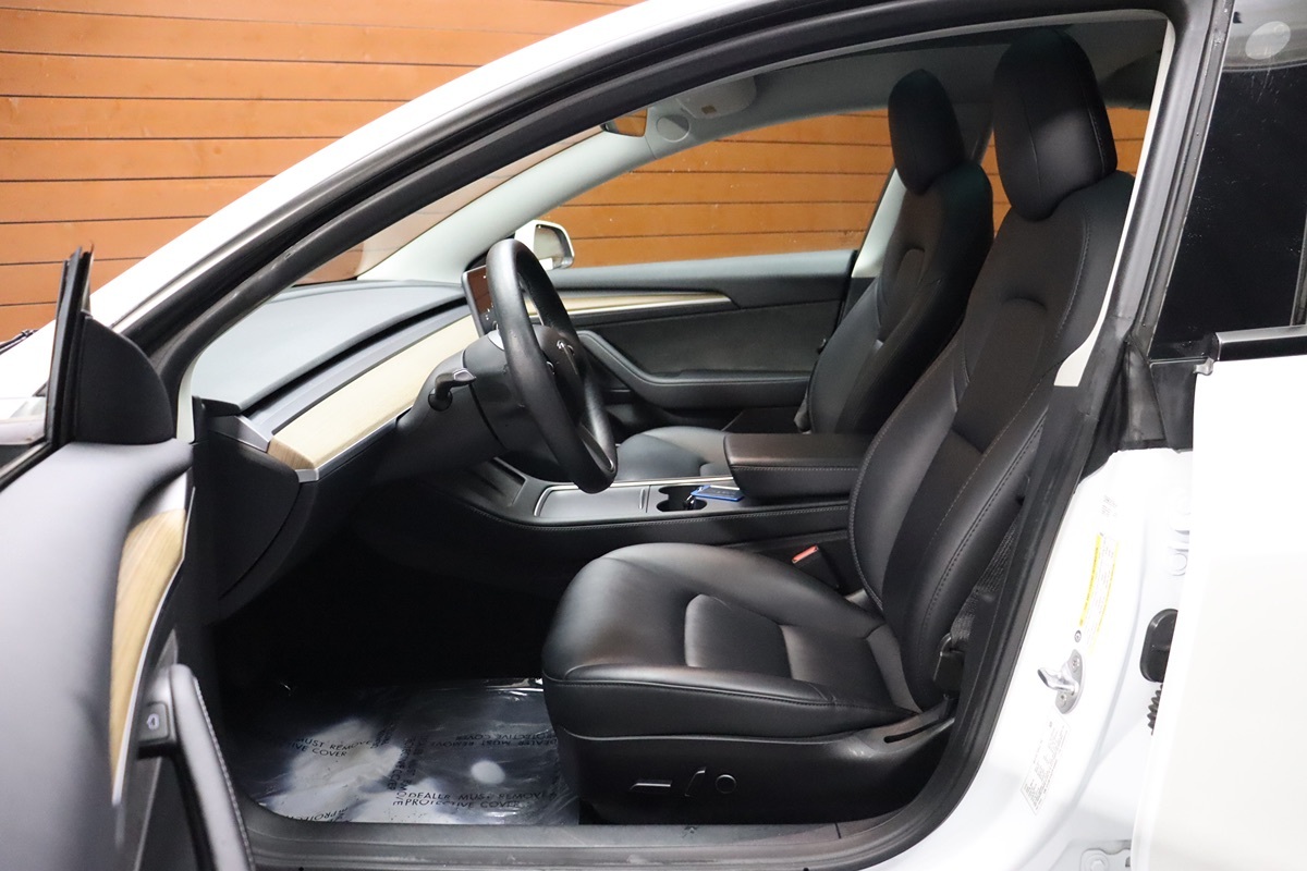 2021 Tesla Model 3 Long Range photo 28