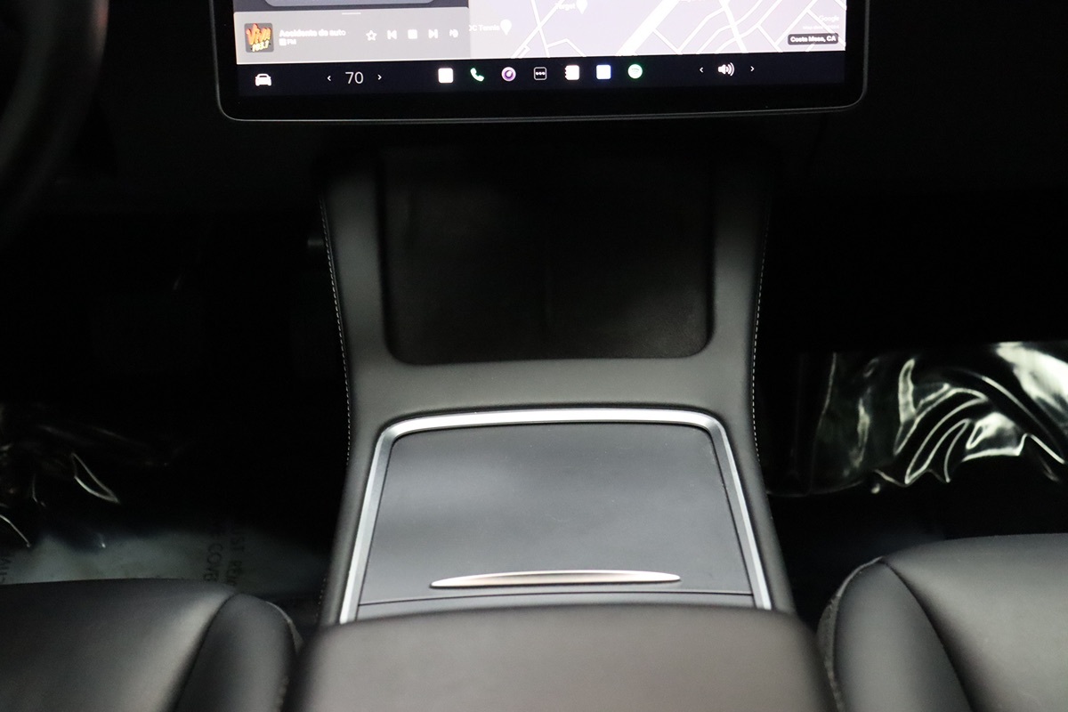 2021 Tesla Model 3 Long Range photo 38