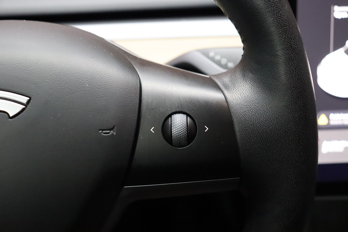 2021 Tesla Model 3 Long Range photo 43