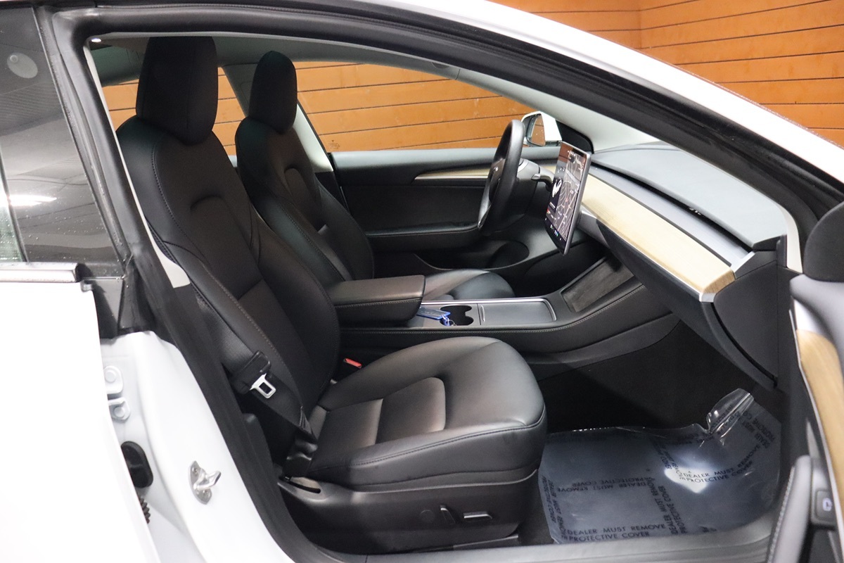 2021 Tesla Model 3 Long Range photo 47