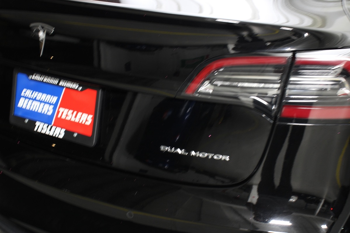 2021 Tesla Model 3 Long Range photo 4