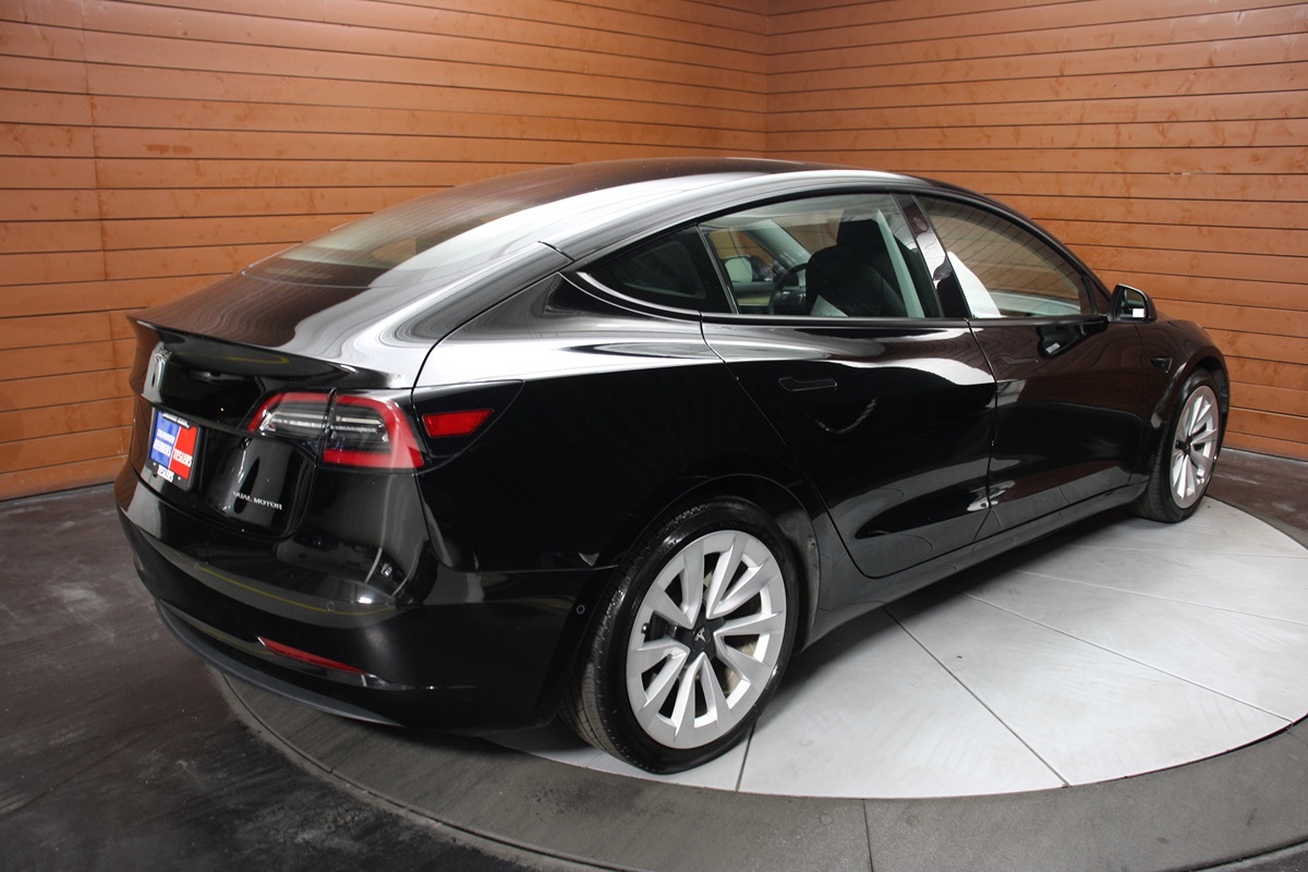 2021 Tesla Model 3 Long Range photo 6