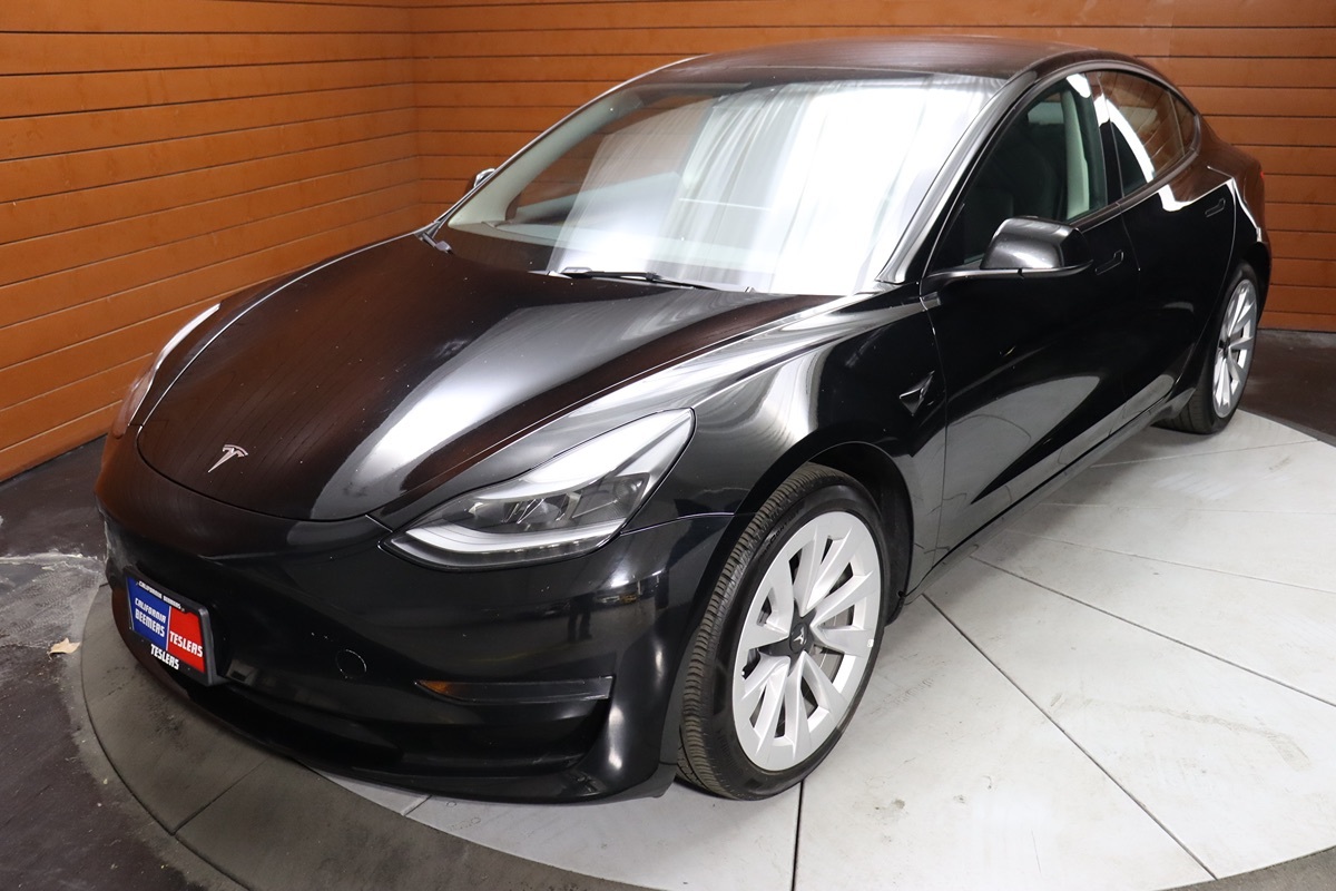 2021 Tesla Model 3 Long Range photo 16