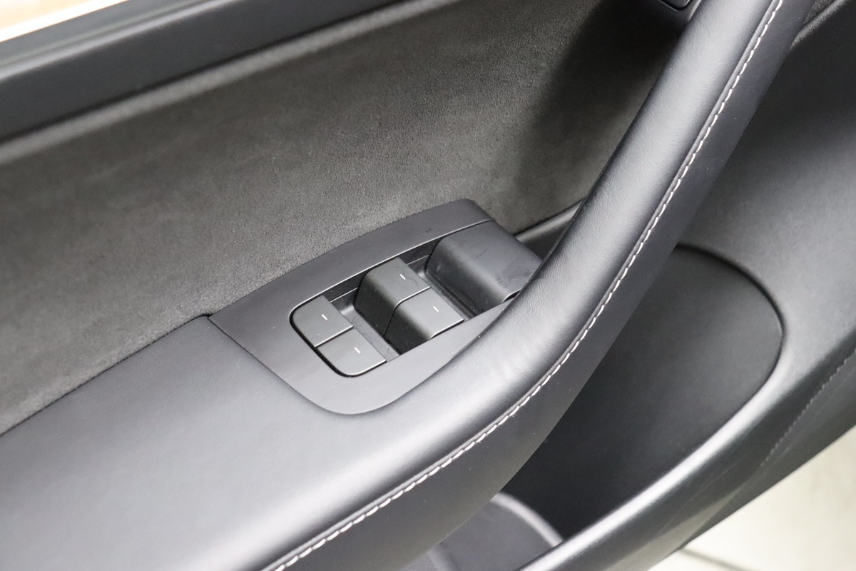 2021 Tesla Model 3 Long Range photo 18