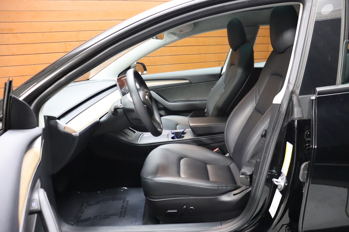 2021 Tesla Model 3 Long Range photo 21