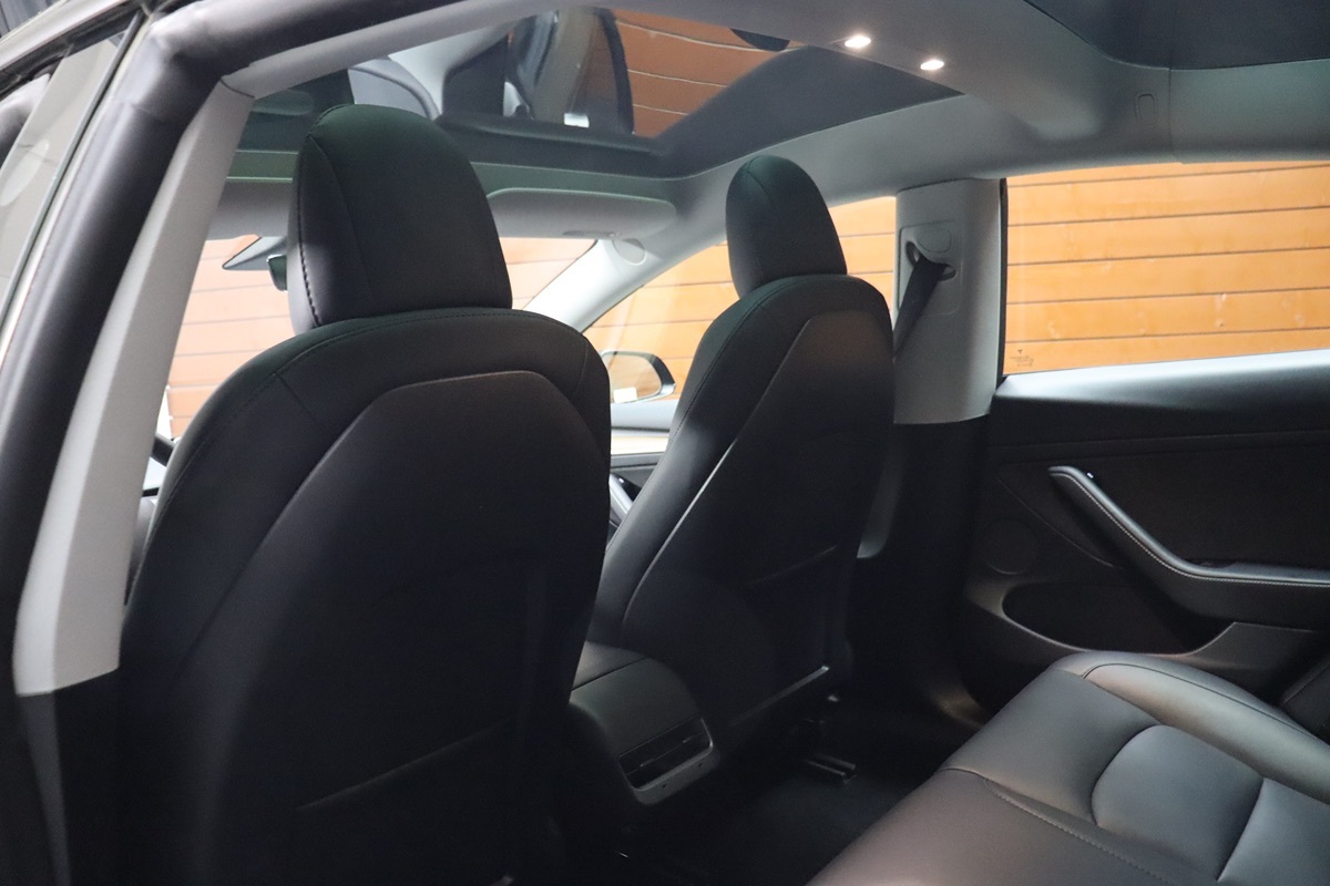 2021 Tesla Model 3 Long Range photo 25
