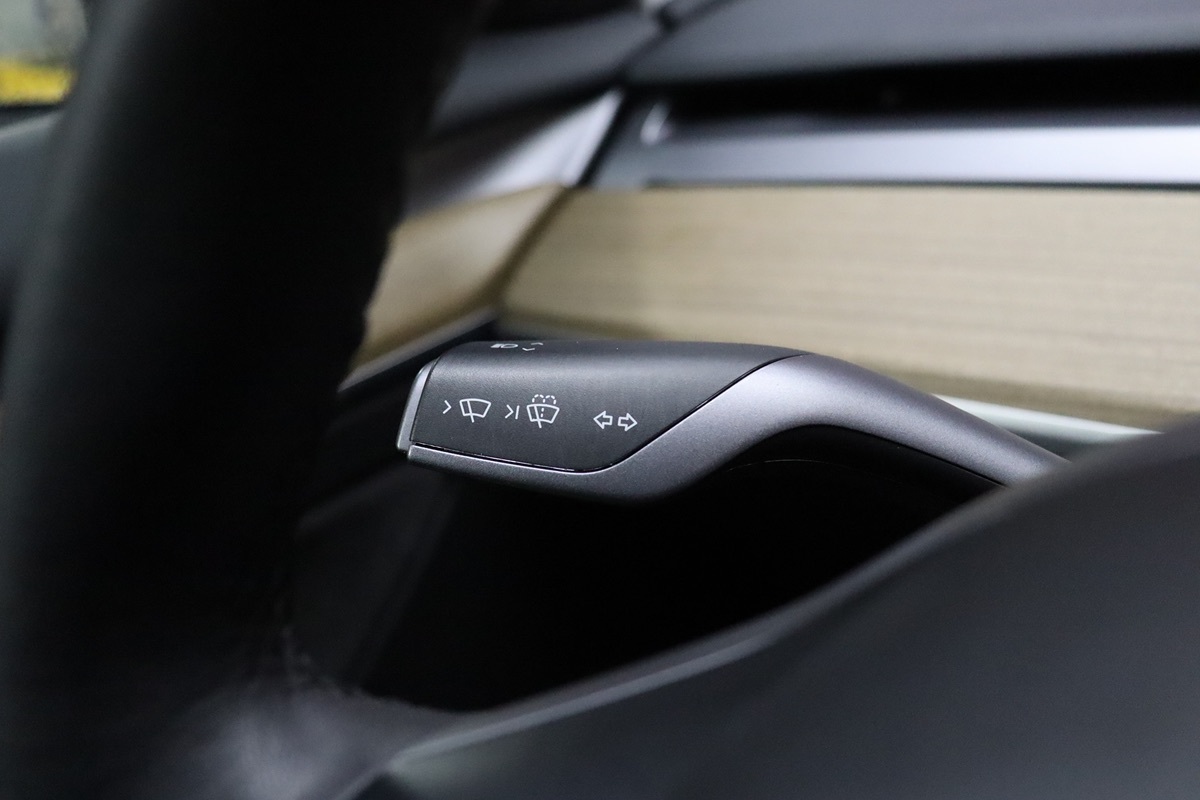 2021 Tesla Model 3 Long Range photo 37
