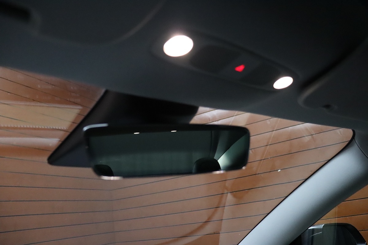 2021 Tesla Model 3 Long Range photo 43