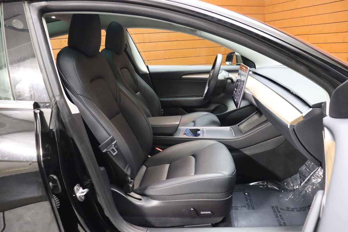 2021 Tesla Model 3 Long Range photo 46