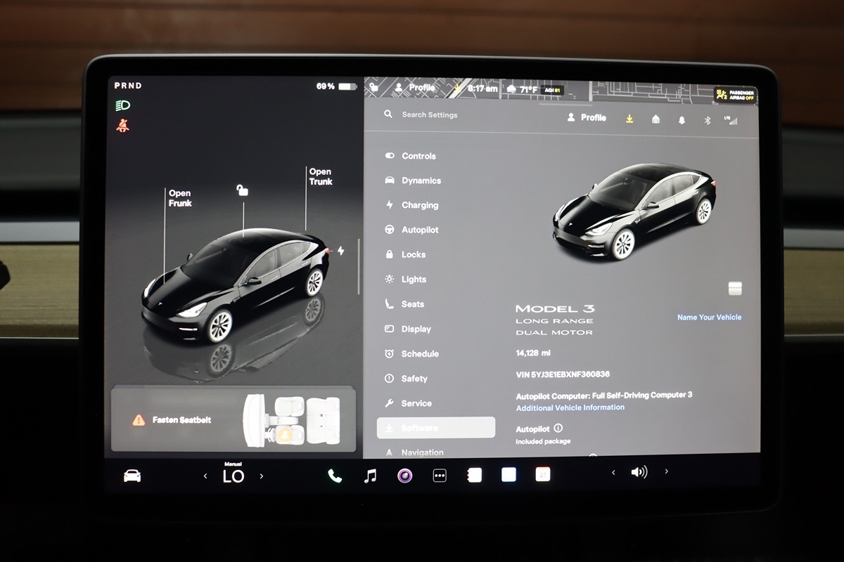 2022 Tesla Model 3 Long Range photo 22