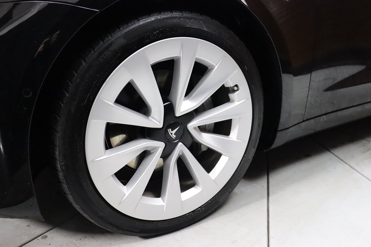 2022 Tesla Model 3 Long Range photo 5