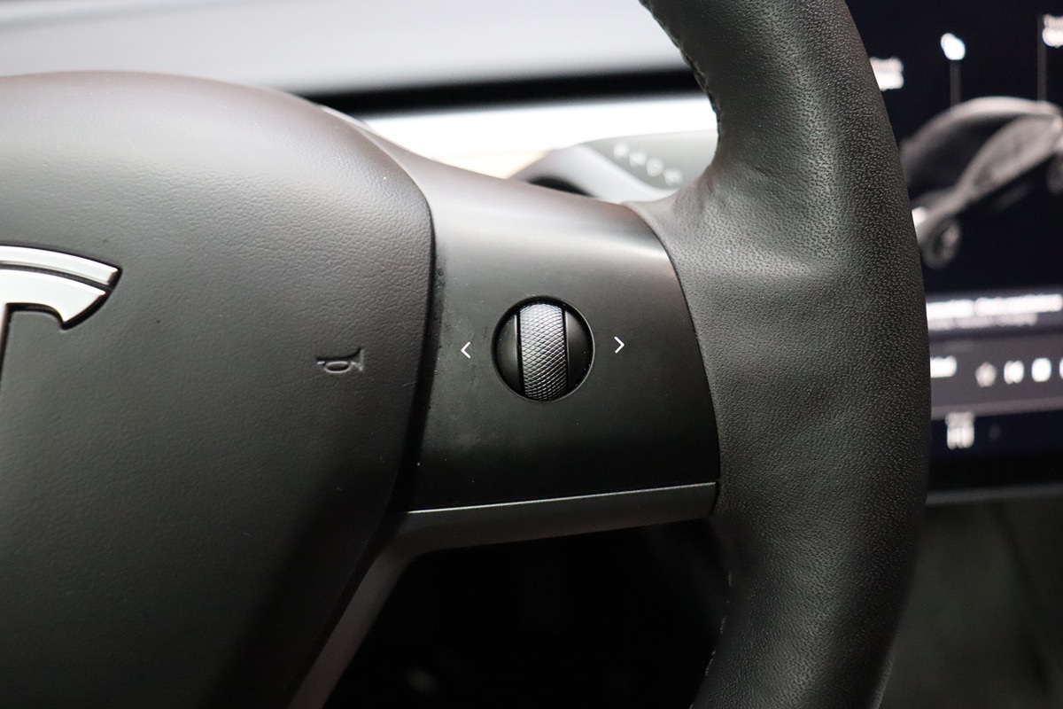 2022 Tesla Model 3 Long Range photo 45