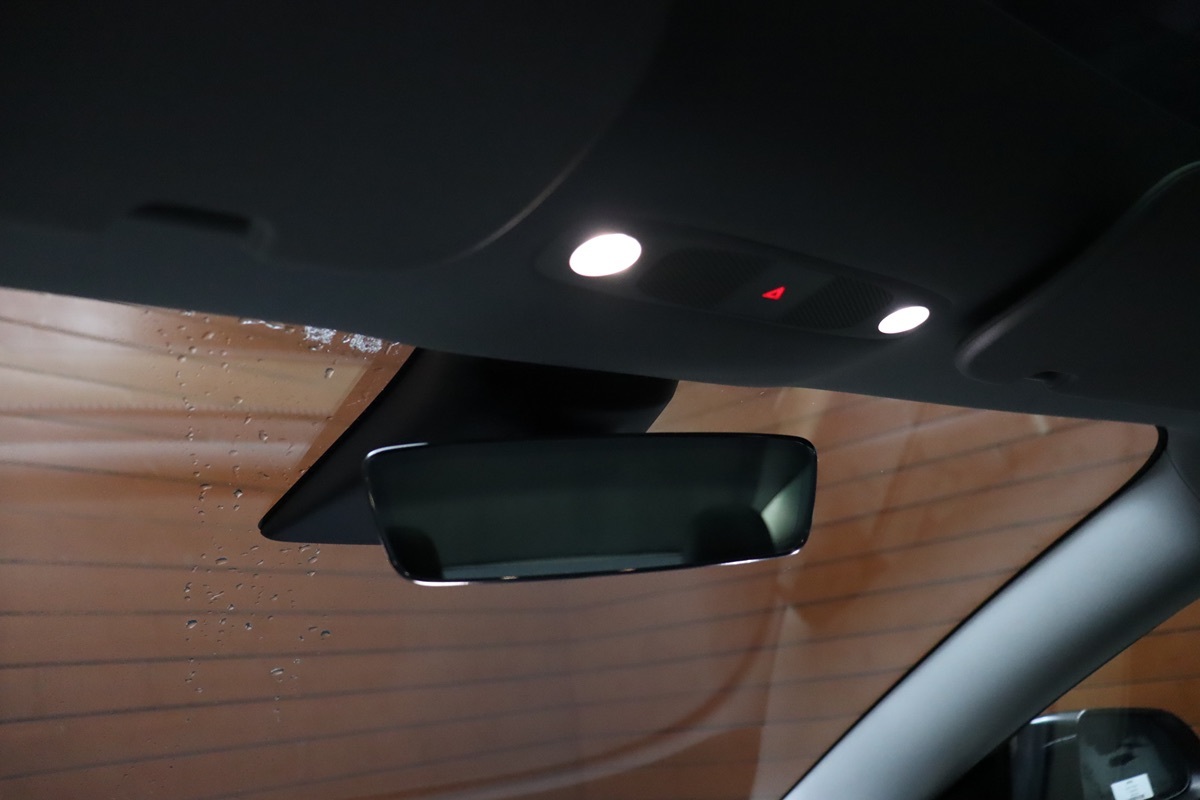 2022 Tesla Model 3 Long Range photo 48