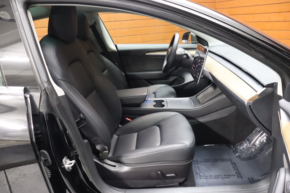 2022 Tesla Model 3 Long Range photo 49