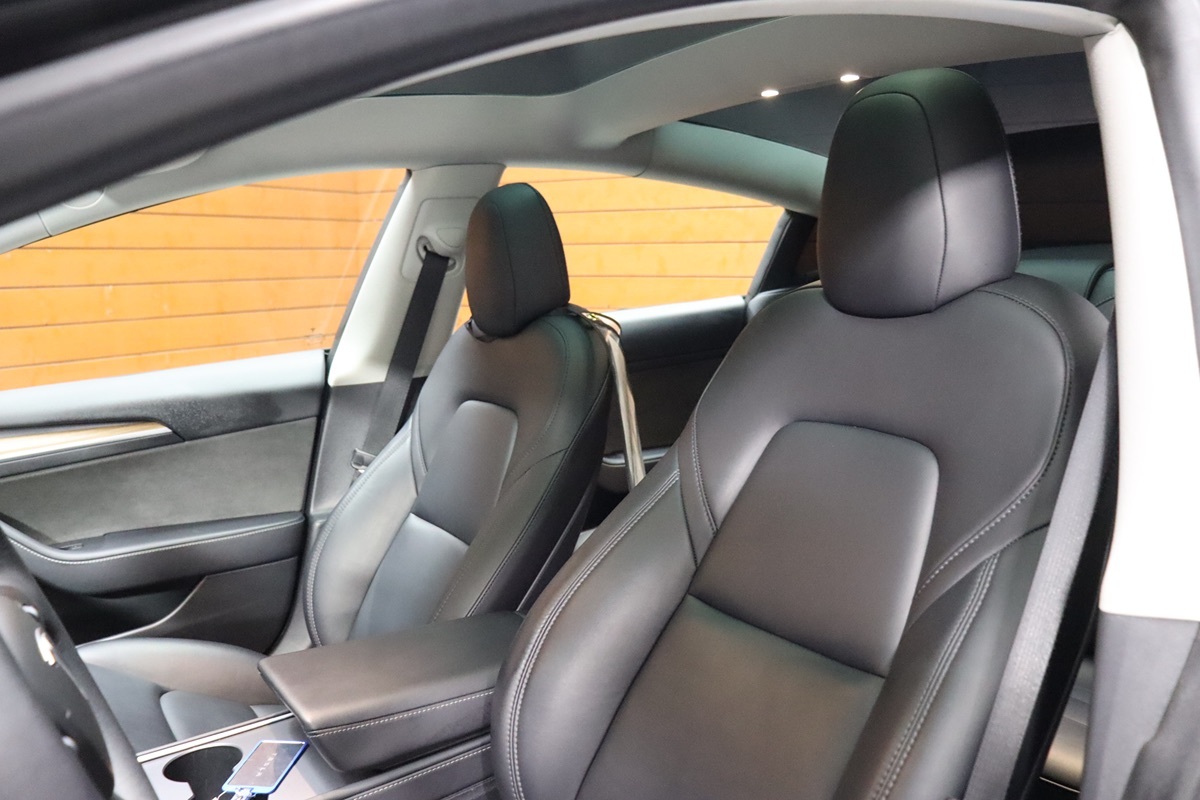 2022 Tesla Model 3 Long Range photo 28