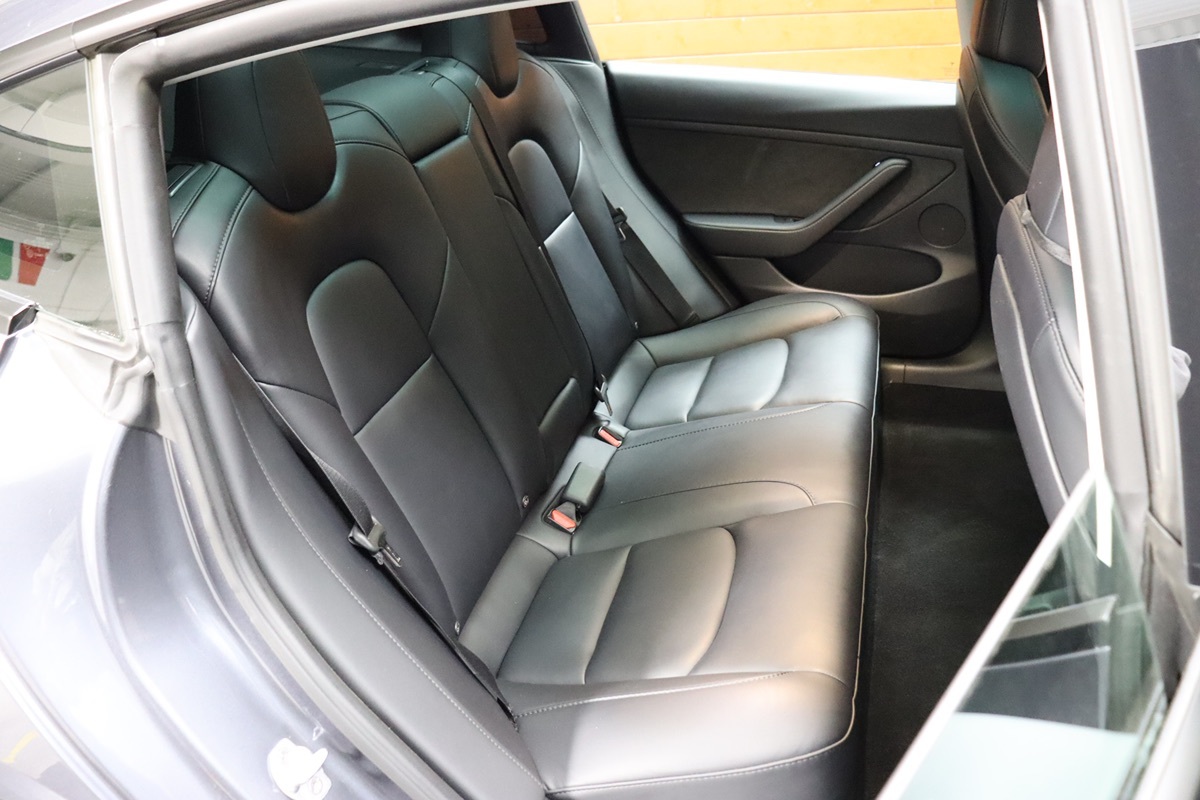 2022 Tesla Model 3 Long Range photo 53