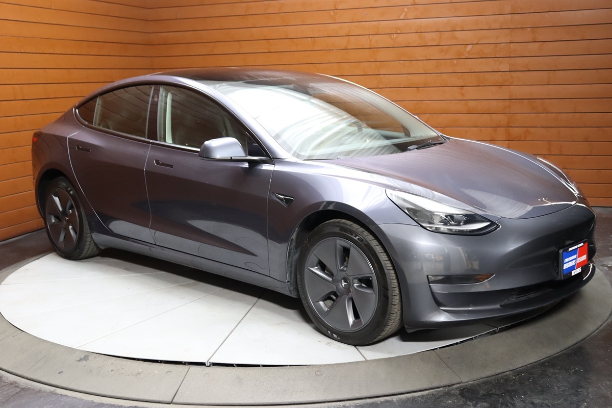 2022 Tesla Model 3 Long Range photo 12