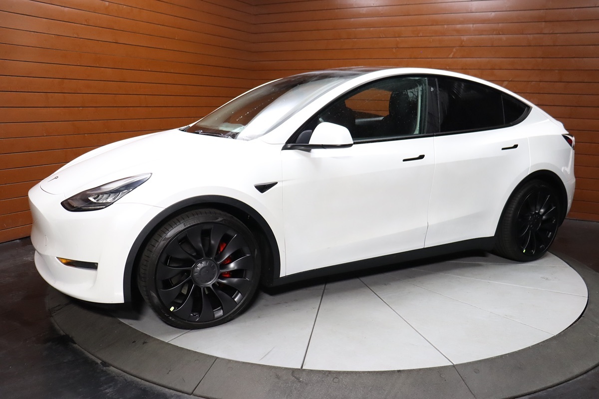2022 Tesla Model Y Performance photo 5