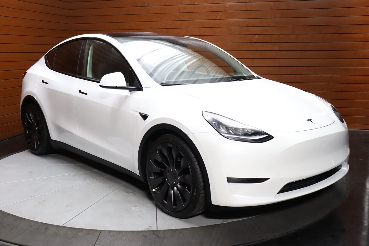 2022 Tesla Model Y Performance photo 19