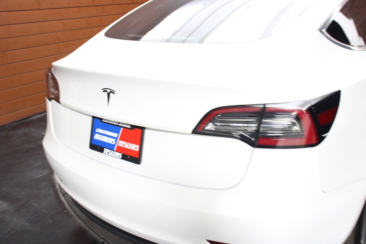 2020 Tesla Model 3 Performance photo 14