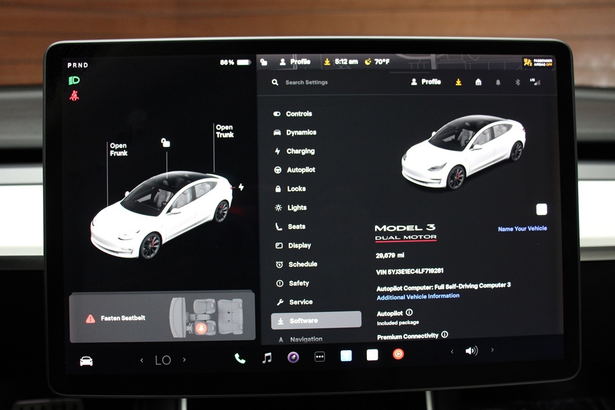 2020 Tesla Model 3 Performance photo 25