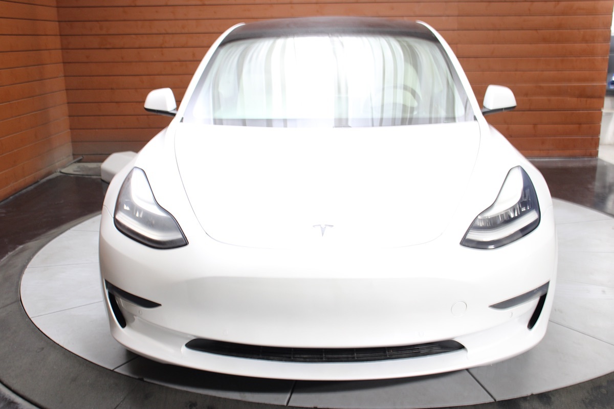 2020 Tesla Model 3 Performance photo 2