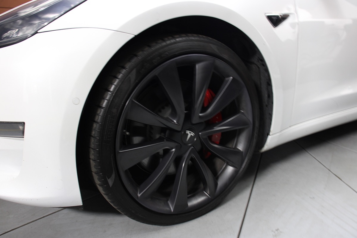 2020 Tesla Model 3 Performance photo 6