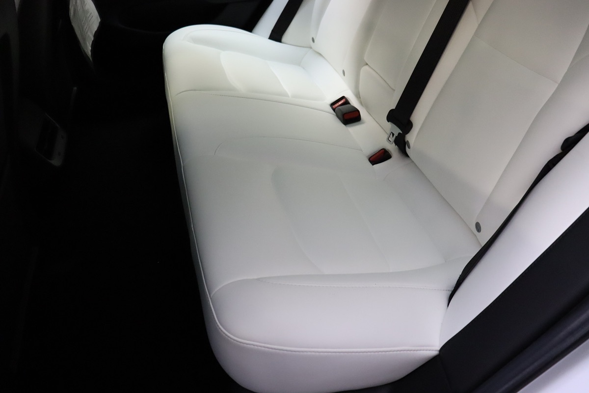 2020 Tesla Model 3 Performance photo 38