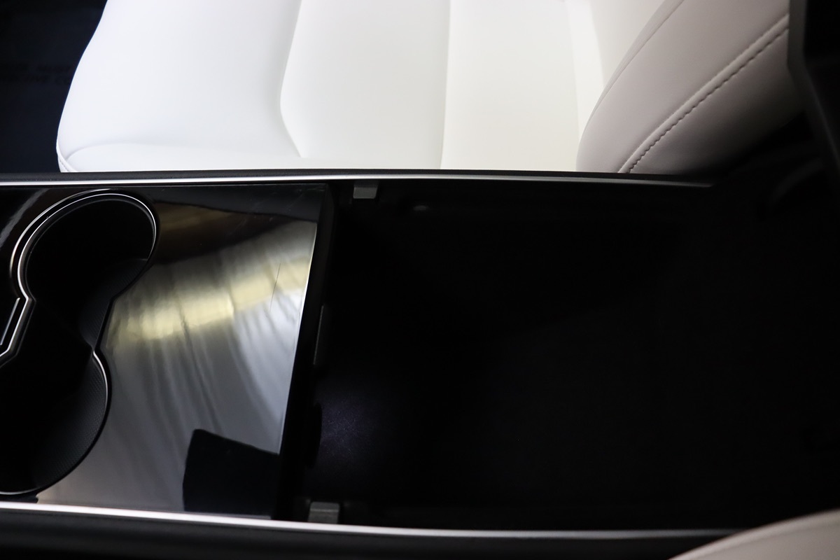2020 Tesla Model 3 Performance photo 41