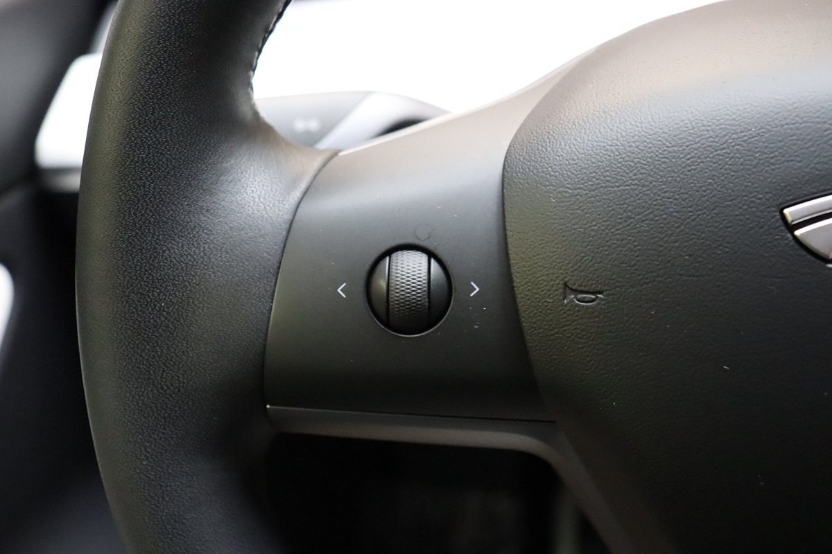 2020 Tesla Model 3 Performance photo 45