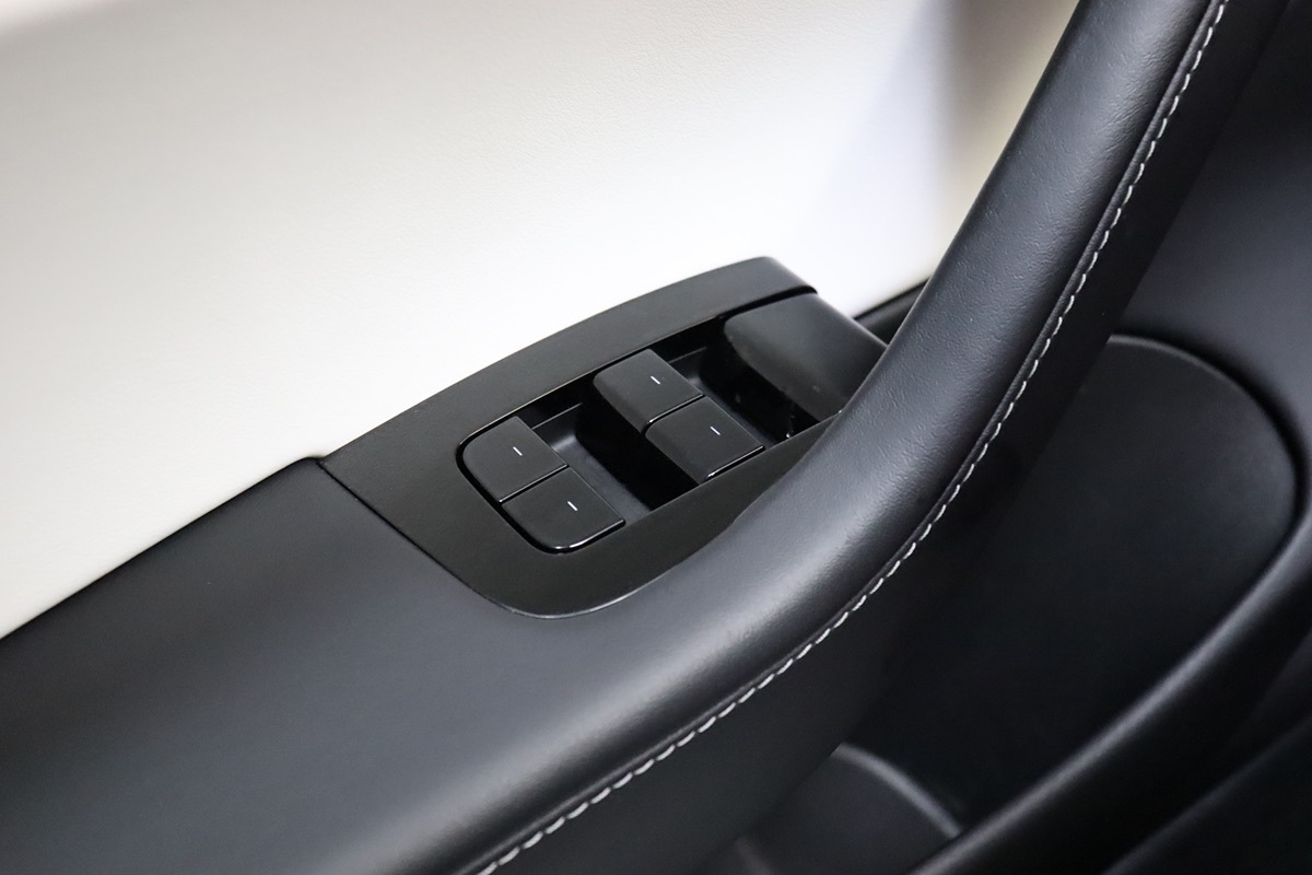 2020 Tesla Model 3 Performance photo 49