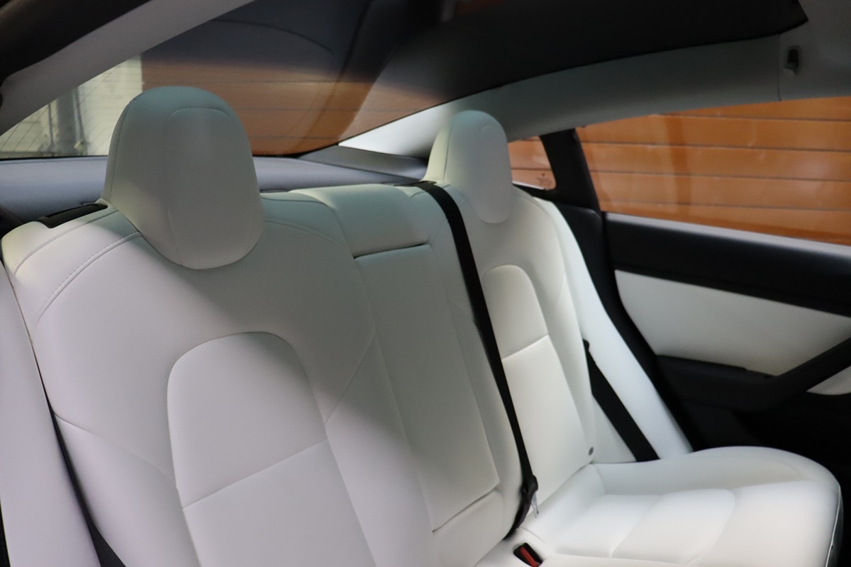 2020 Tesla Model 3 Performance photo 55