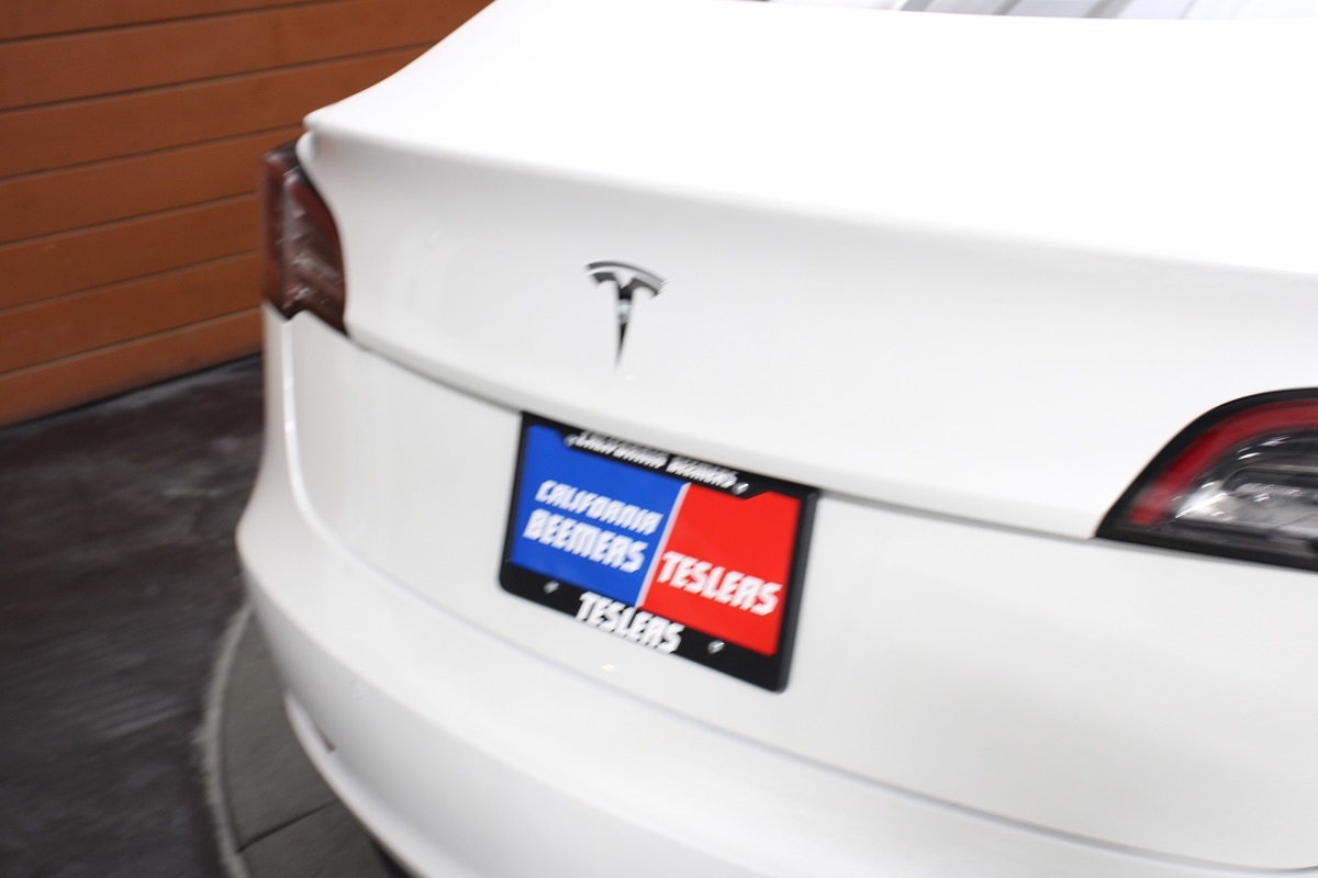 2022 Tesla Model 3 photo 13