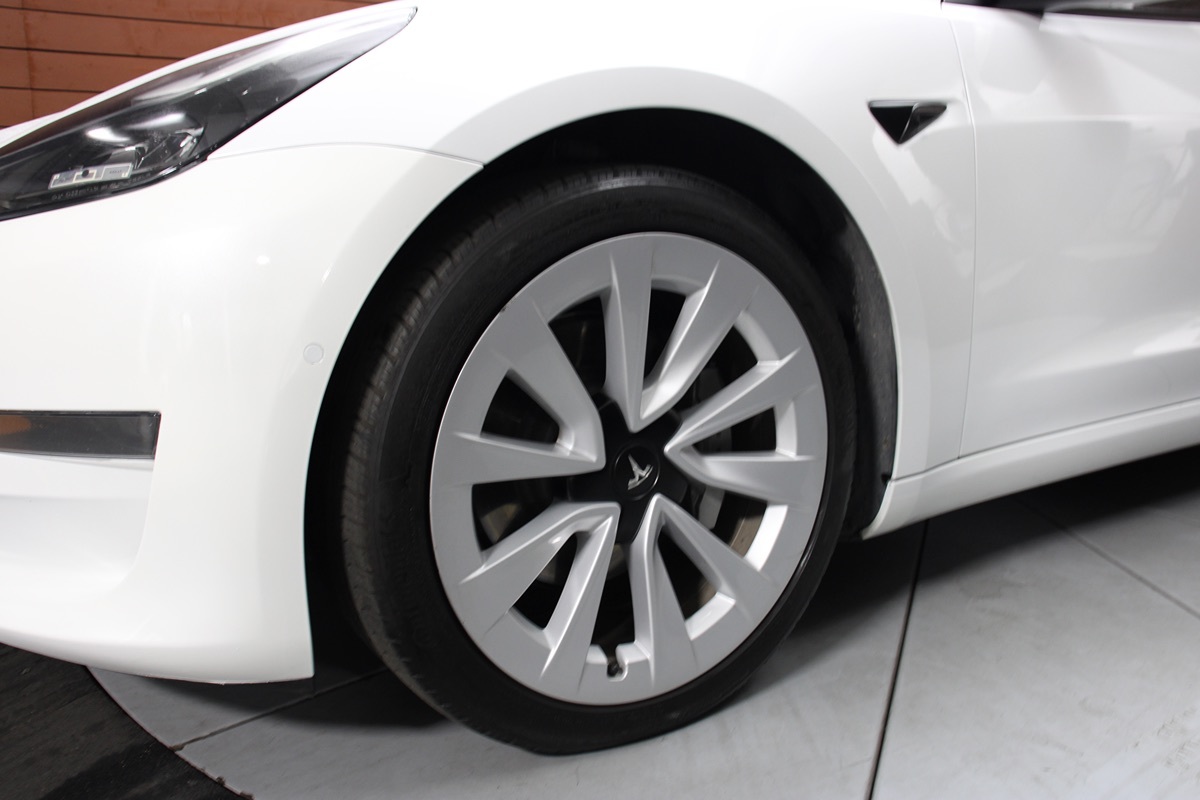2022 Tesla Model 3 photo 4