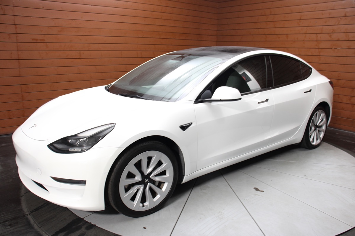 2022 Tesla Model 3 photo 5