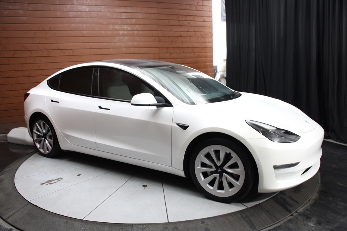 2022 Tesla Model 3 photo 15