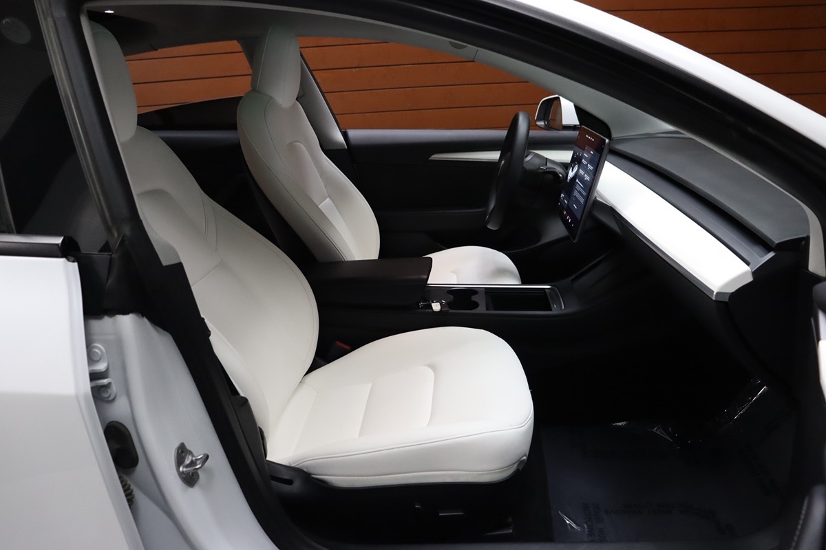 2022 Tesla Model 3 photo 47